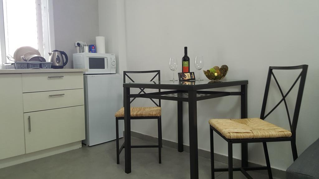 Studio Masaryk Apartment Bat Yam Exterior foto