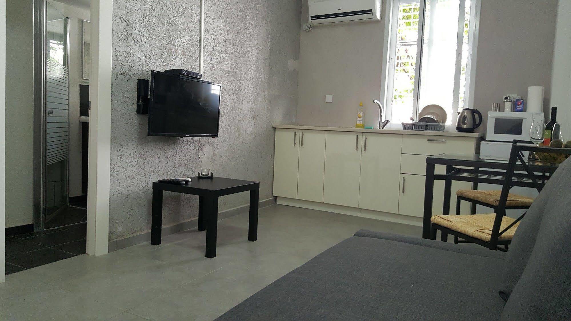 Studio Masaryk Apartment Bat Yam Exterior foto